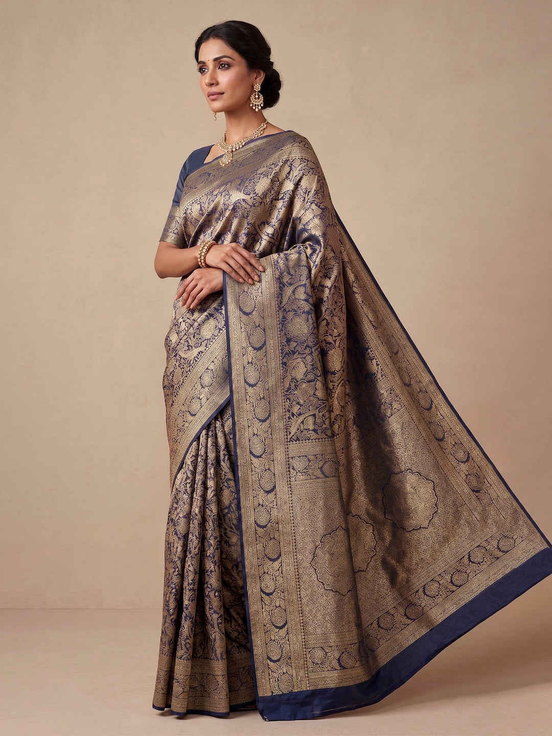 Navy Blue Woven Design Art Silk Kanjivaram Saree