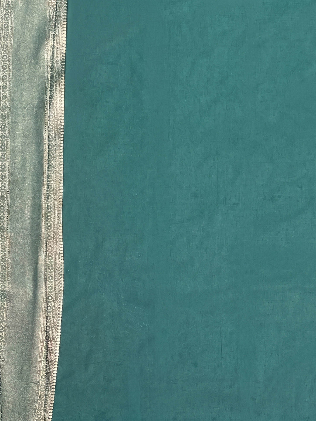Green Woven Design Art Silk Kanjivaram Saree