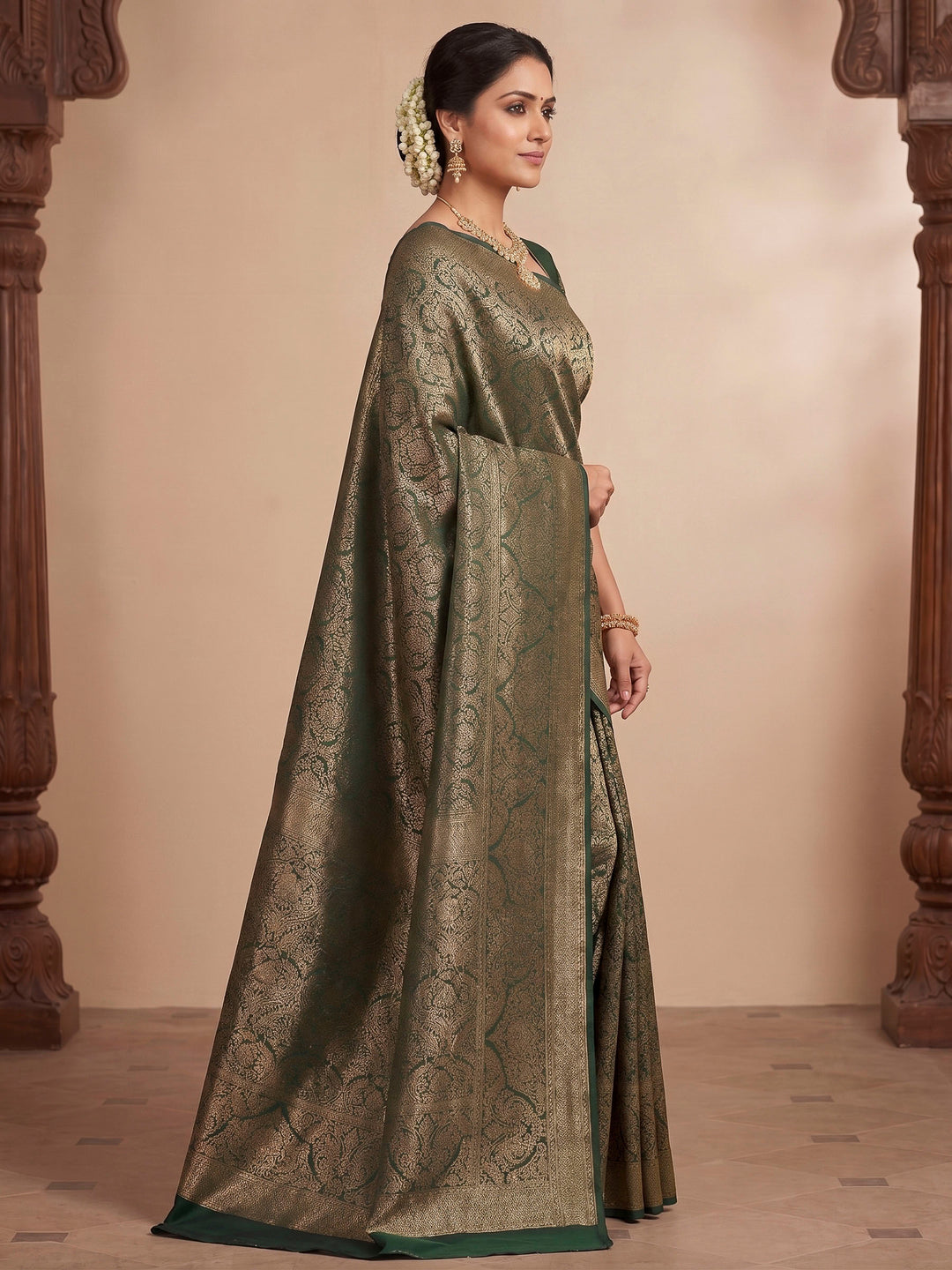 Green Woven Design Art Silk Kanjivaram Saree