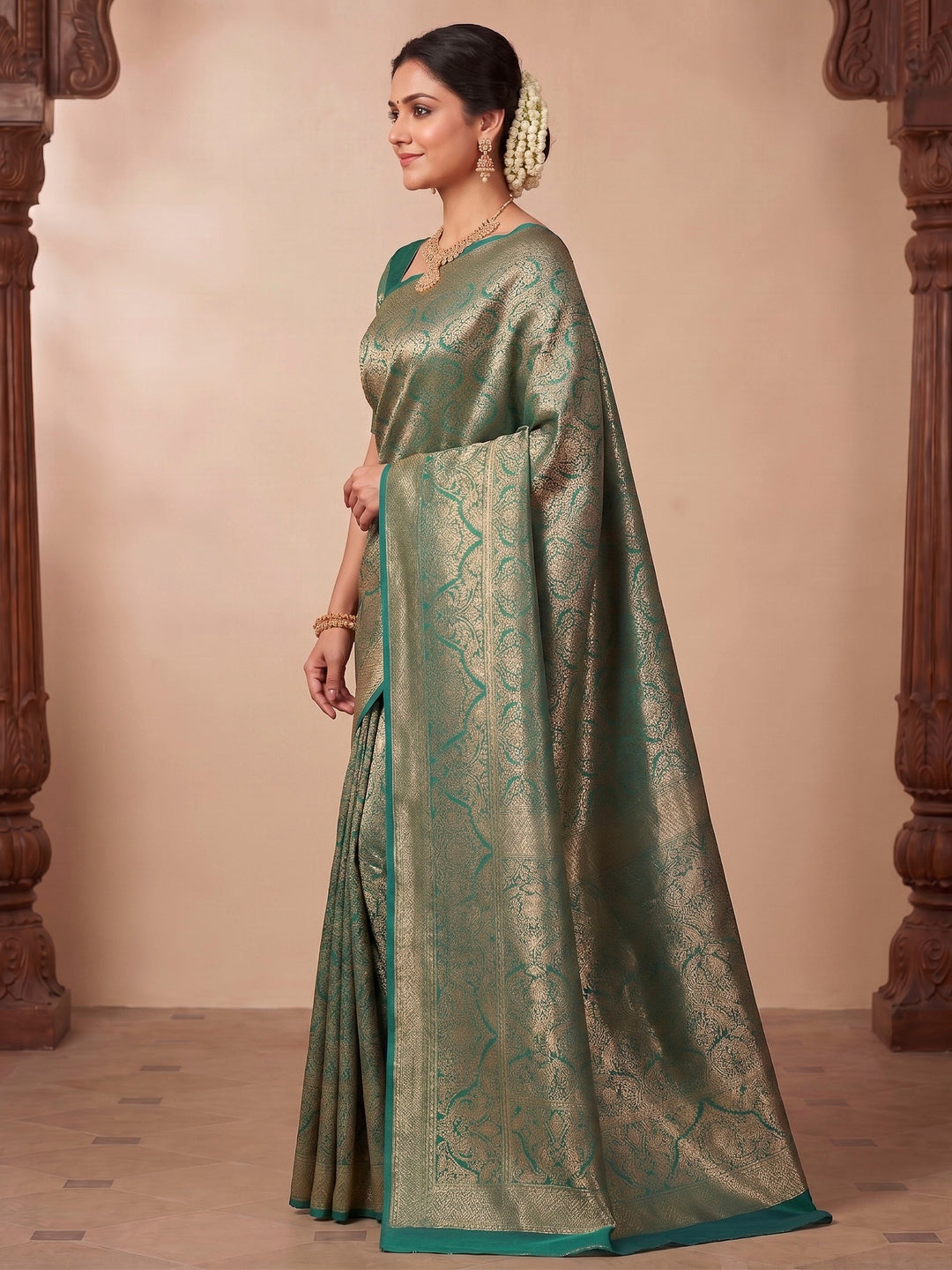Green Woven Design Art Silk Kanjivaram Saree