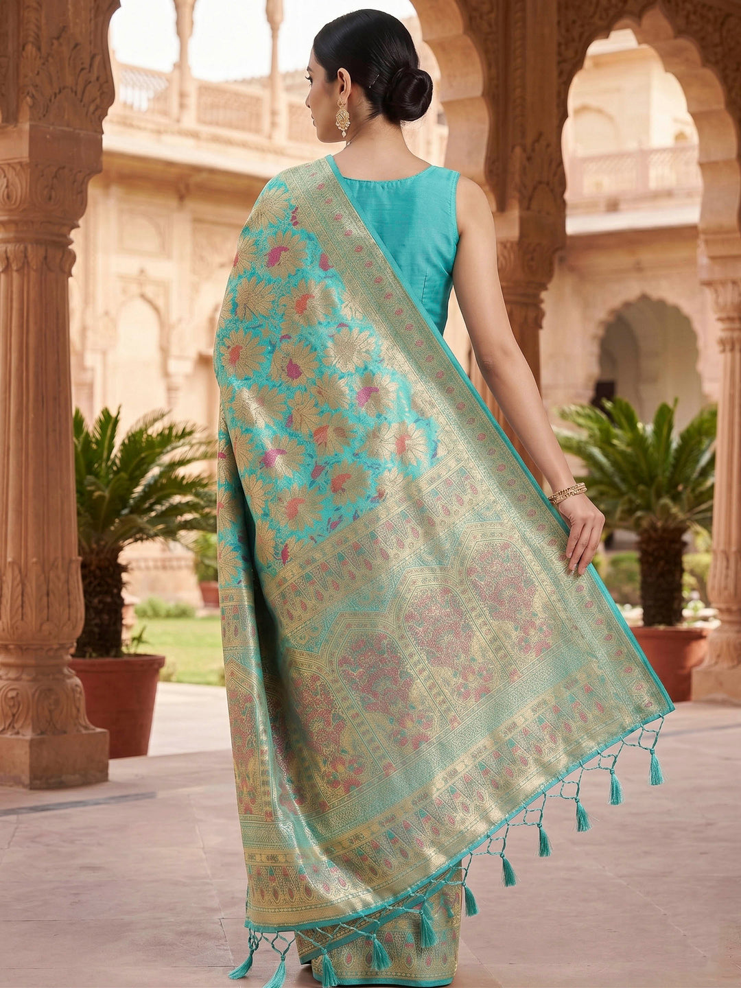 Blue Woven Design Art Silk Kanjivaram Saree