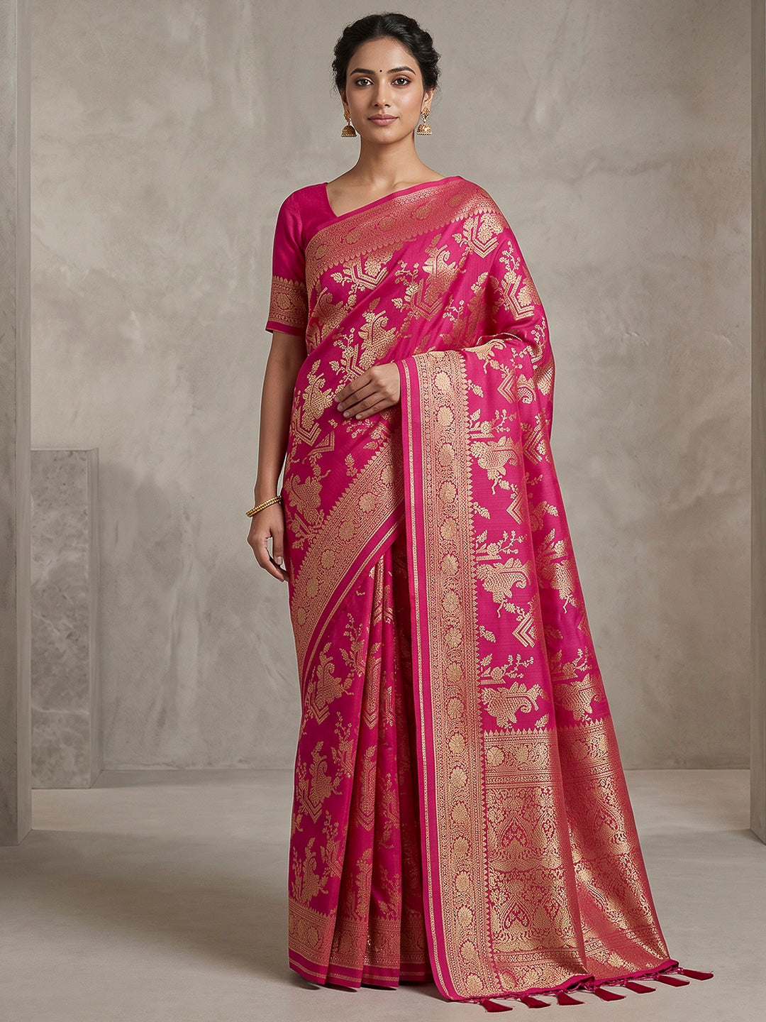 Rani Woven Design Dola Silk Saree