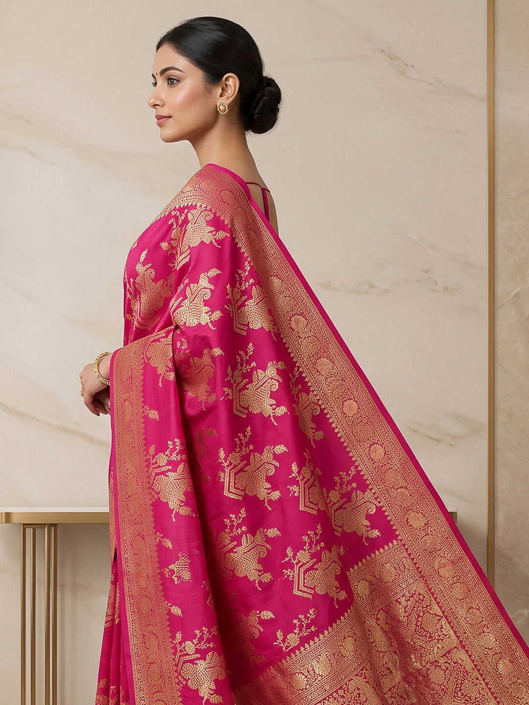 Rani Woven Design Dola Silk Saree