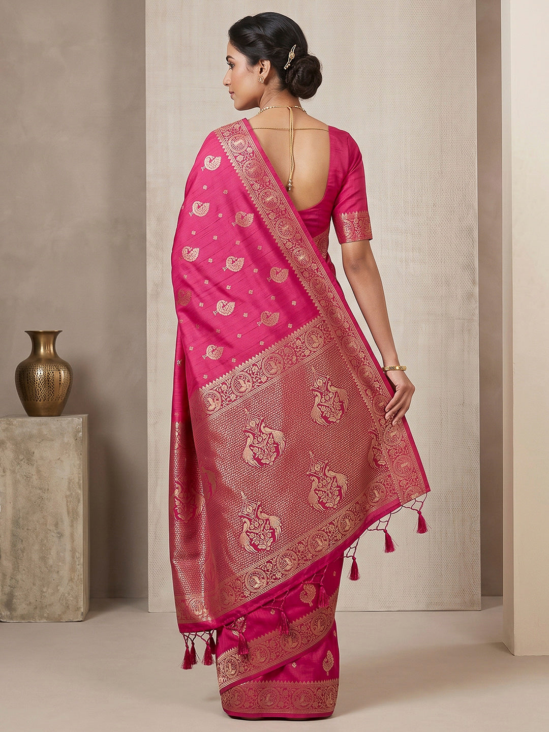 Rani Woven Design Dola Silk Saree