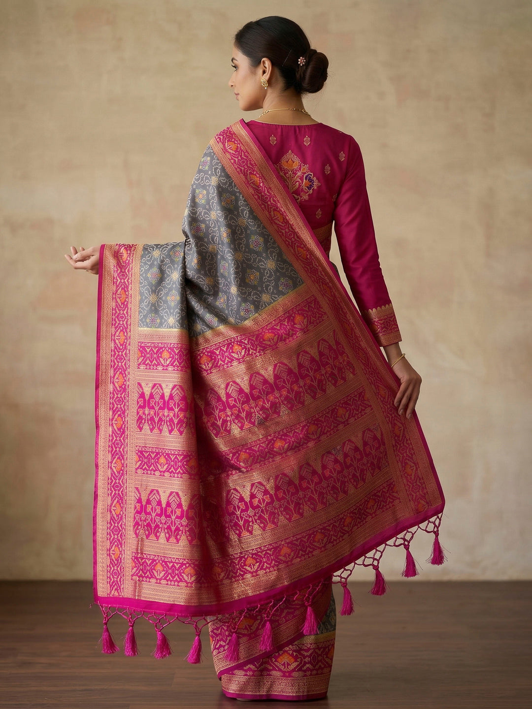 Grey Woven Design Art Silk Kanjivaram Saree
