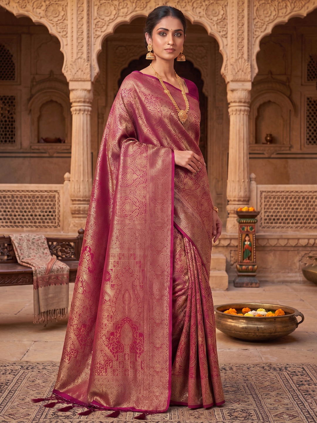 Rani Woven Design Art Silk Kanjivaram Saree