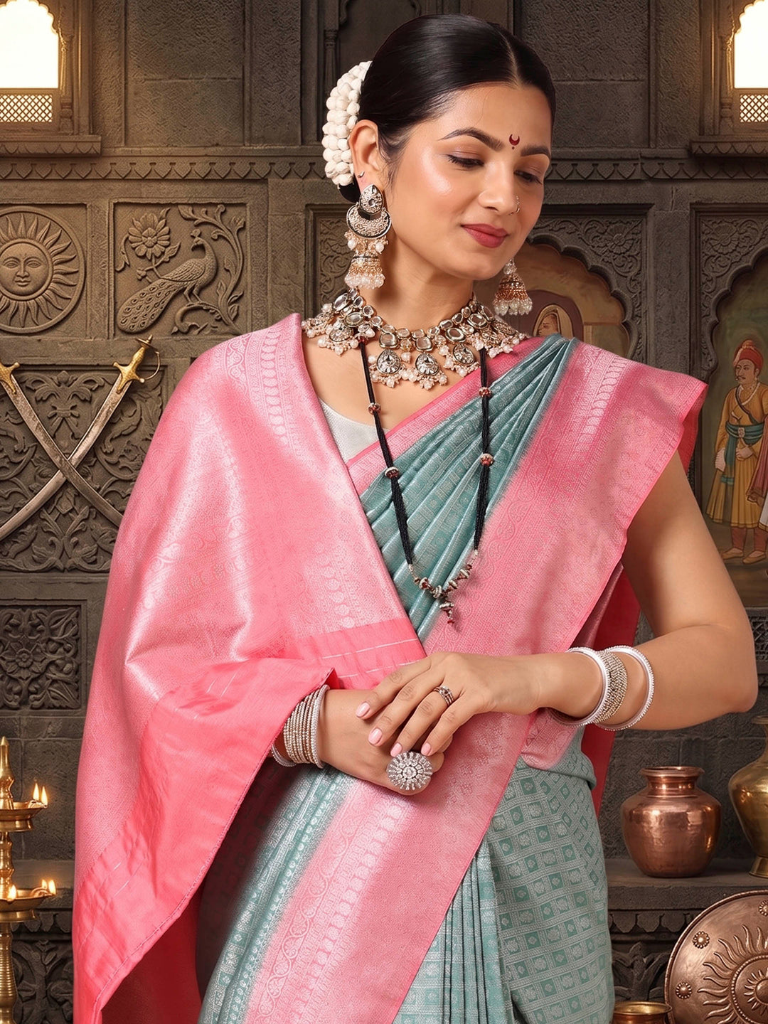 Pista Peach Woven Design Kanjivaram Brocade Contrast Saree