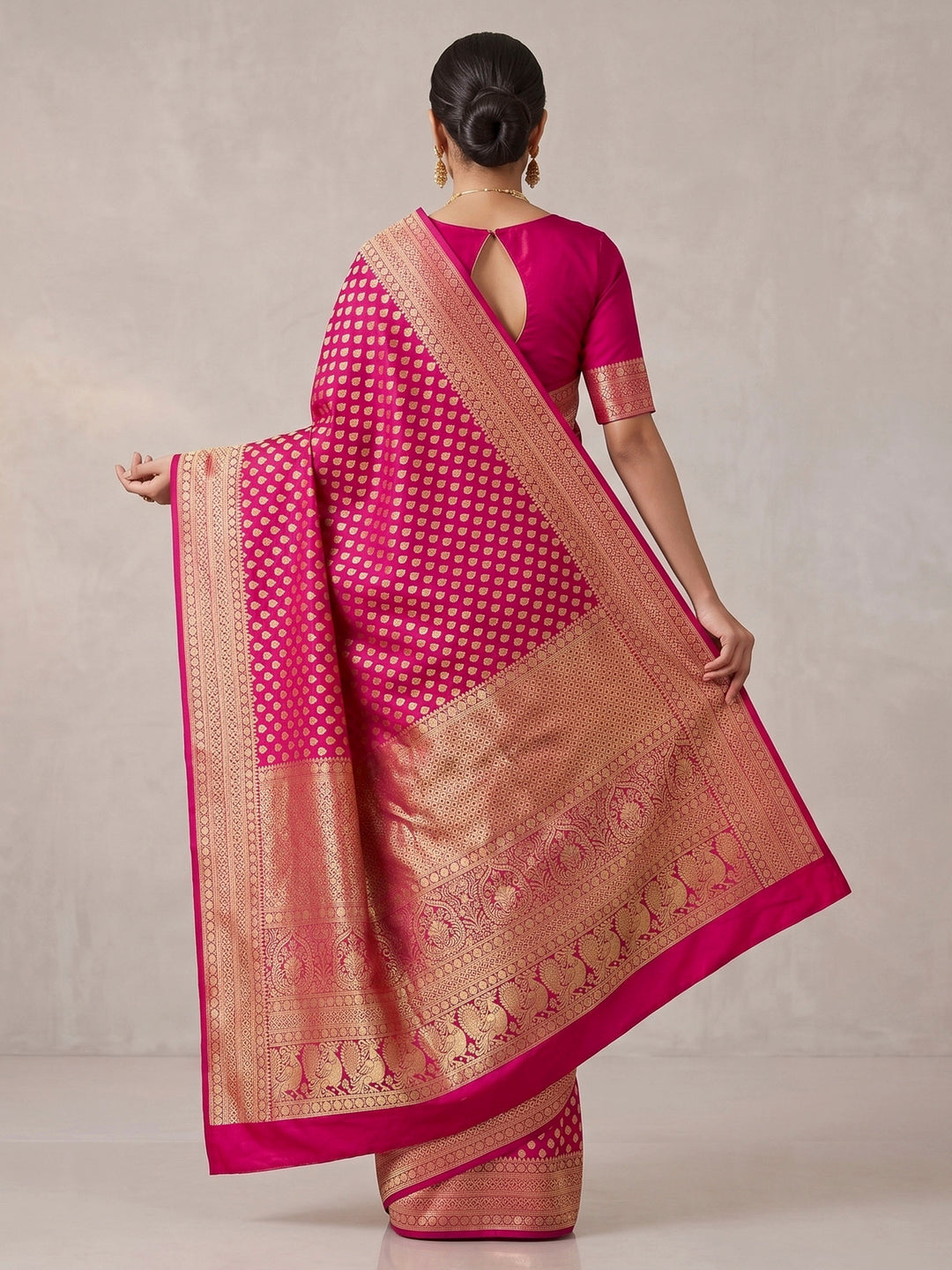 Rani Woven Design Art Silk Kanjivaram Saree