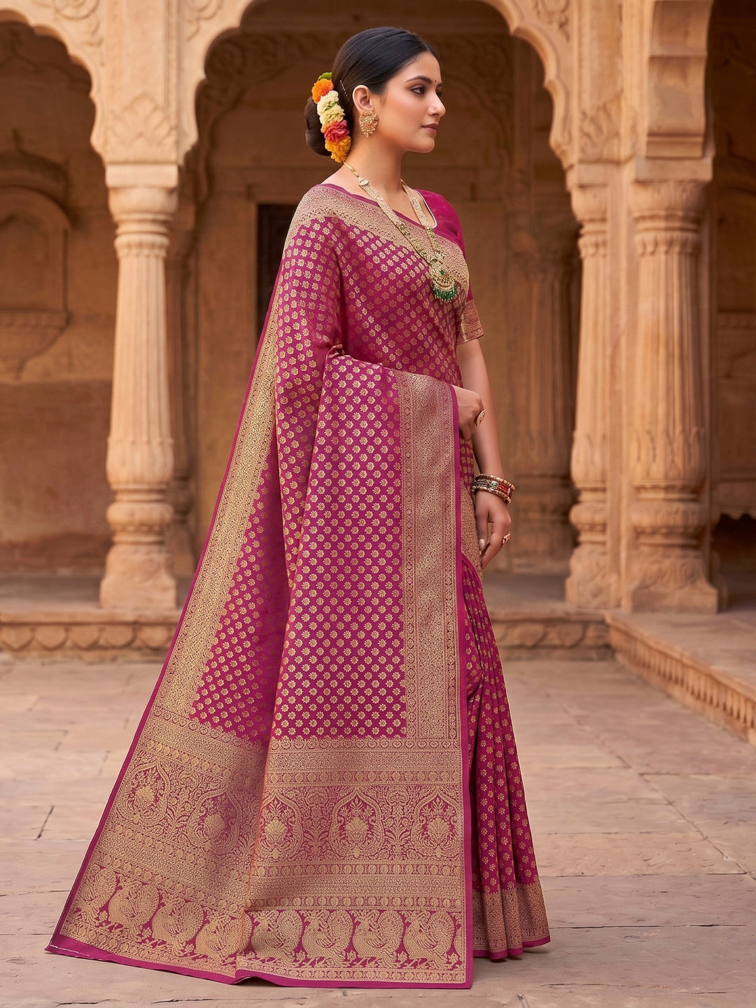 Rani Woven Design Art Silk Kanjivaram Saree