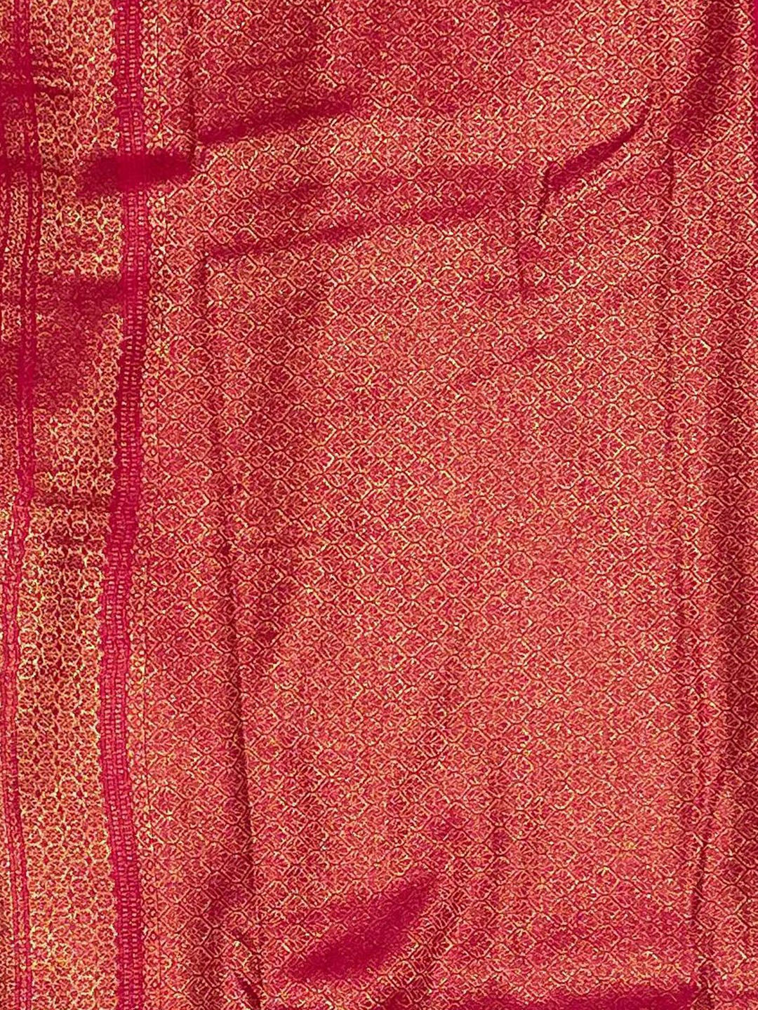 Rani Woven Design Art Silk Kanjivaram Saree