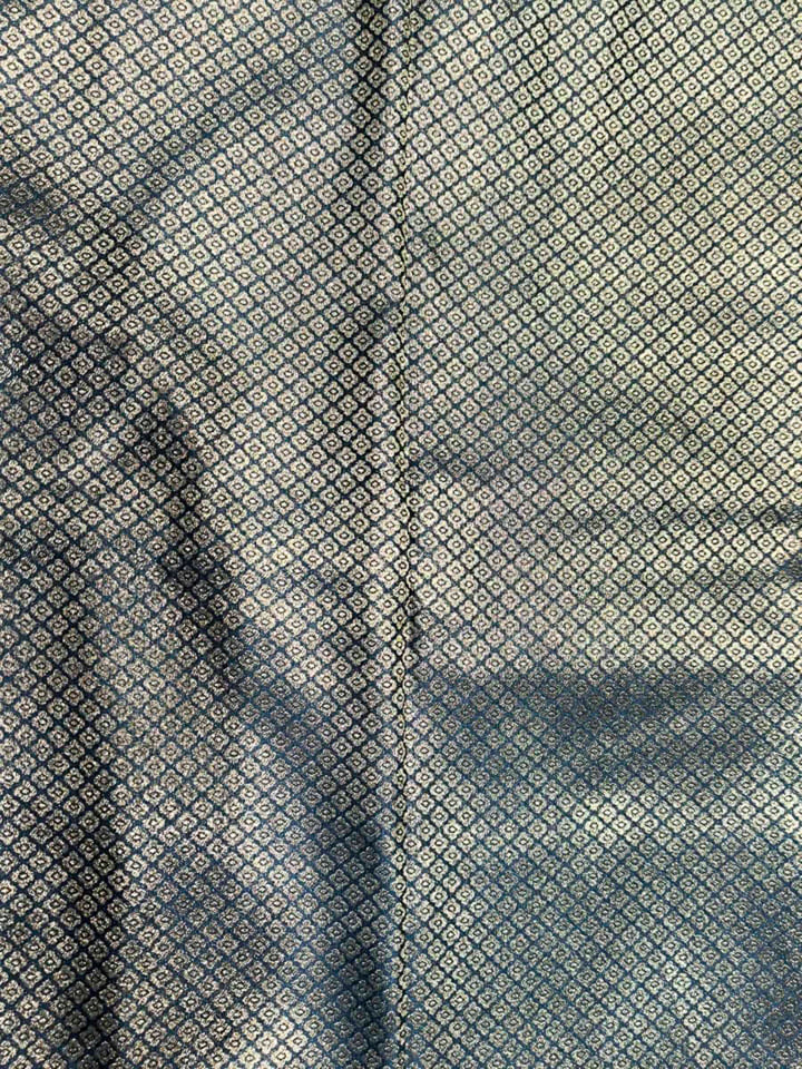 Dark Blue Woven Design Art Silk Kanjivaram Saree