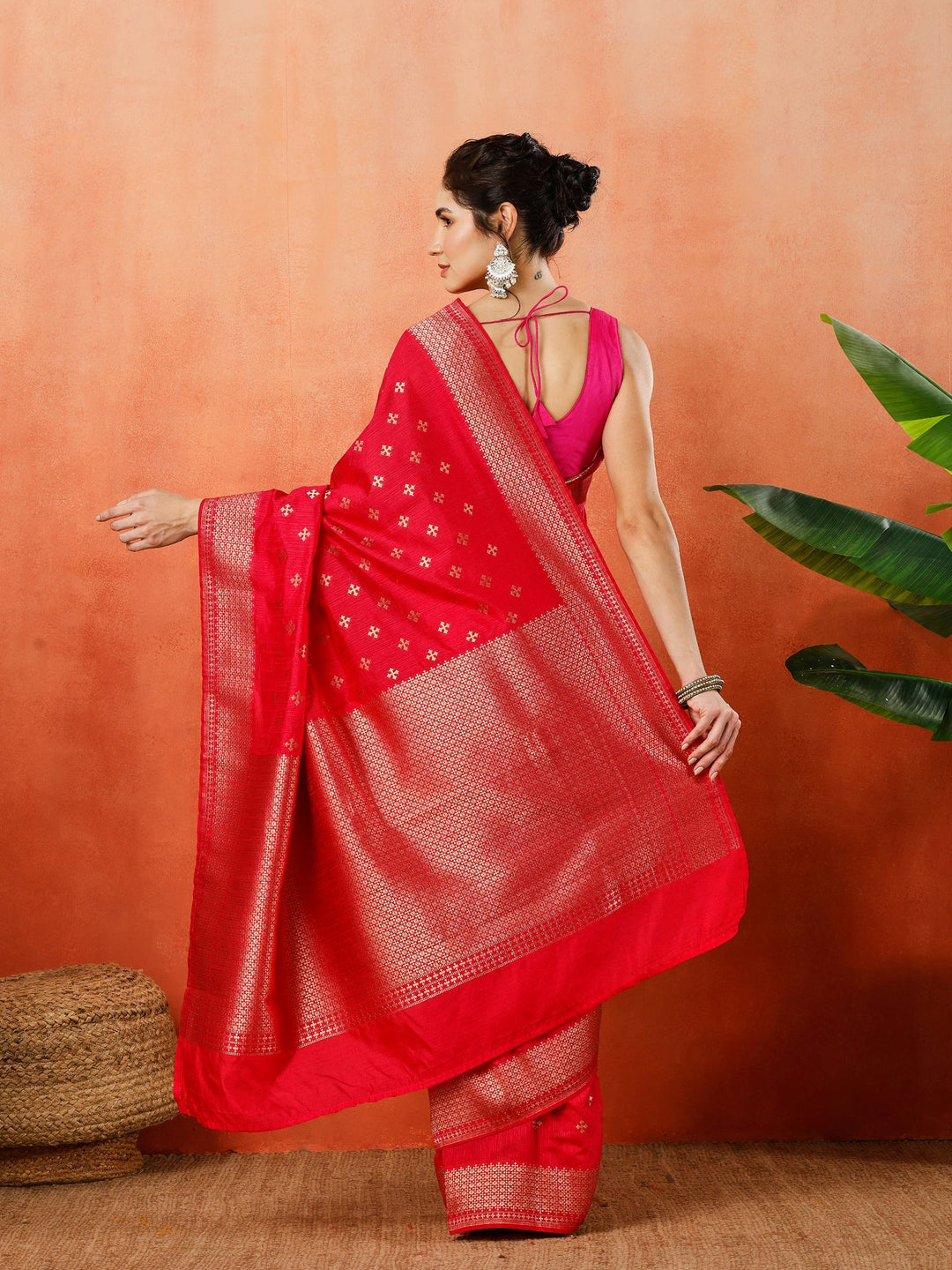 Woven Design Tussar Silk Saree