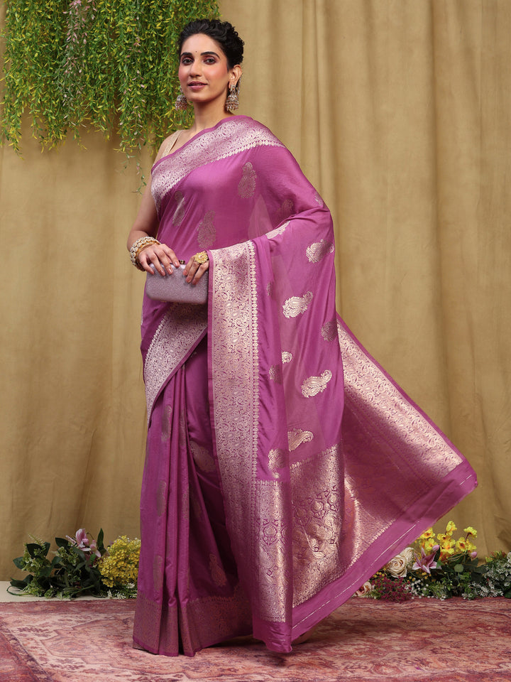 Zari Border Booti Handloom Woven Saree