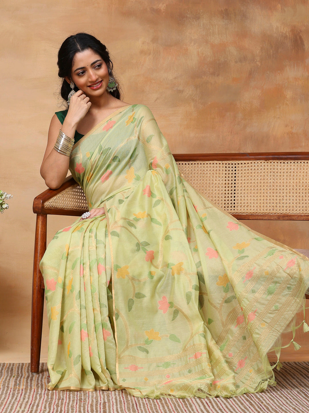 Woven Design Tussar Silk Saree