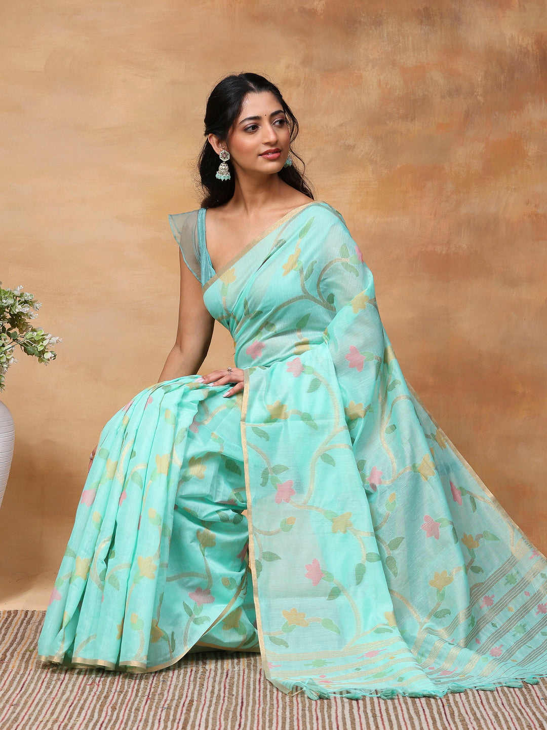 Woven Design Tussar Silk Saree