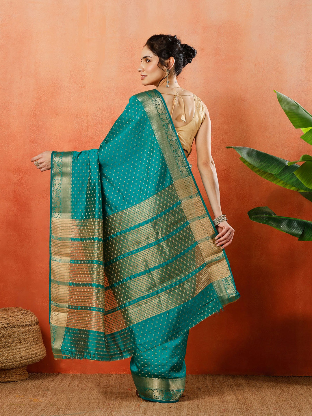 Woven Design Tussar Silk Saree