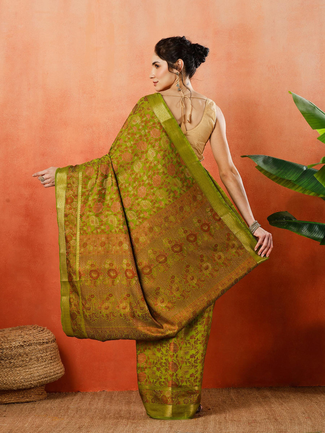 Woven Design Tussar Silk Saree