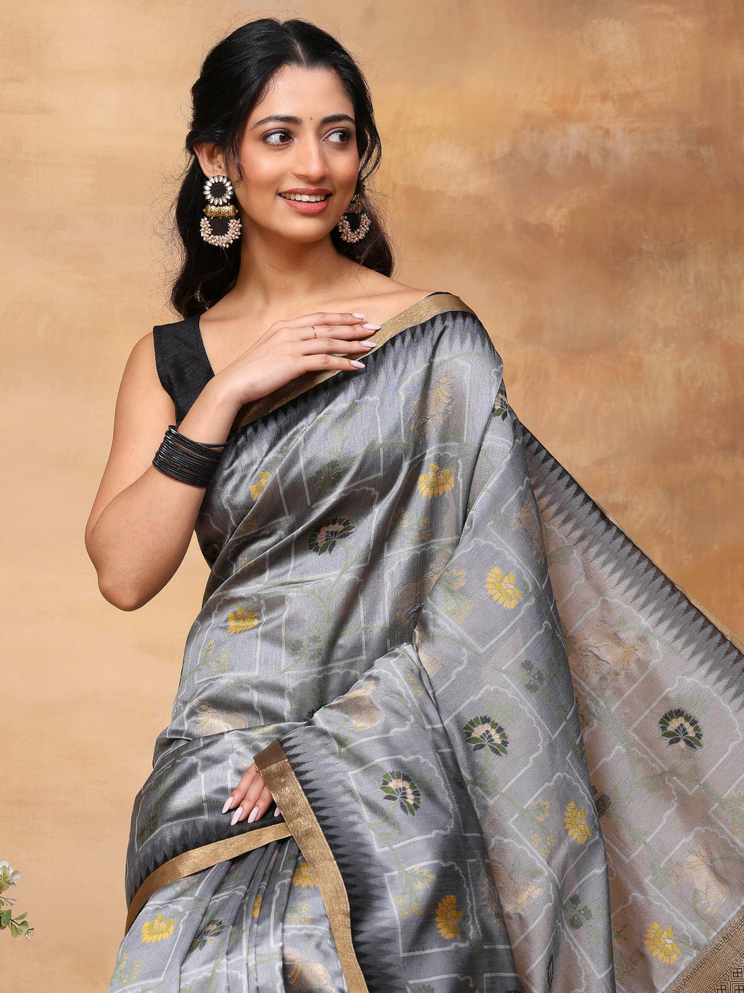 Woven Design Tussar Silk Saree