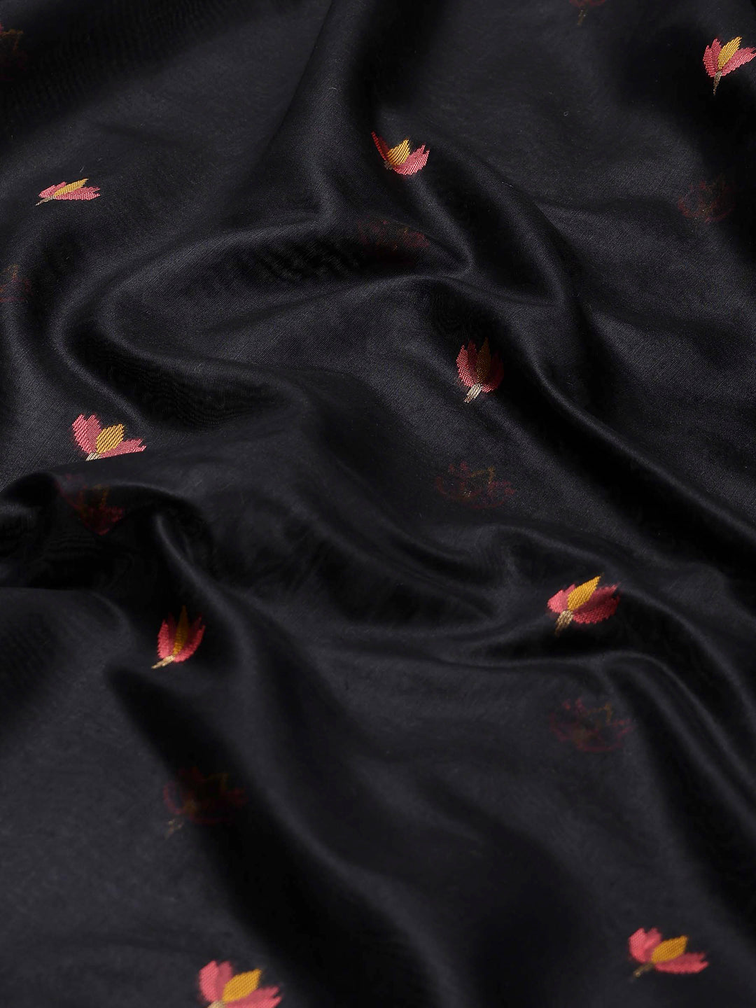 Woven Design Tussar Silk Saree