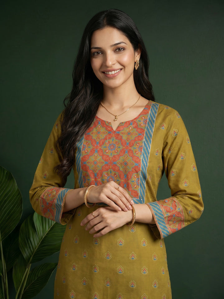 Mehndi Printed Cotton Blend Kurta With Pant &amp; Dupatta