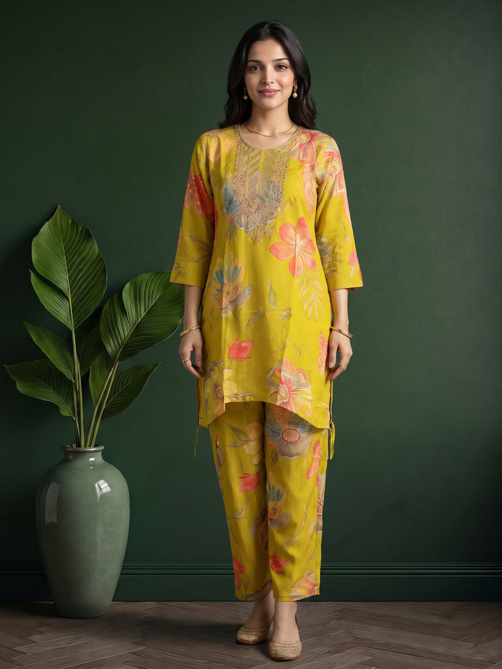 Lemon Embroidered Cotton Blend Kurta