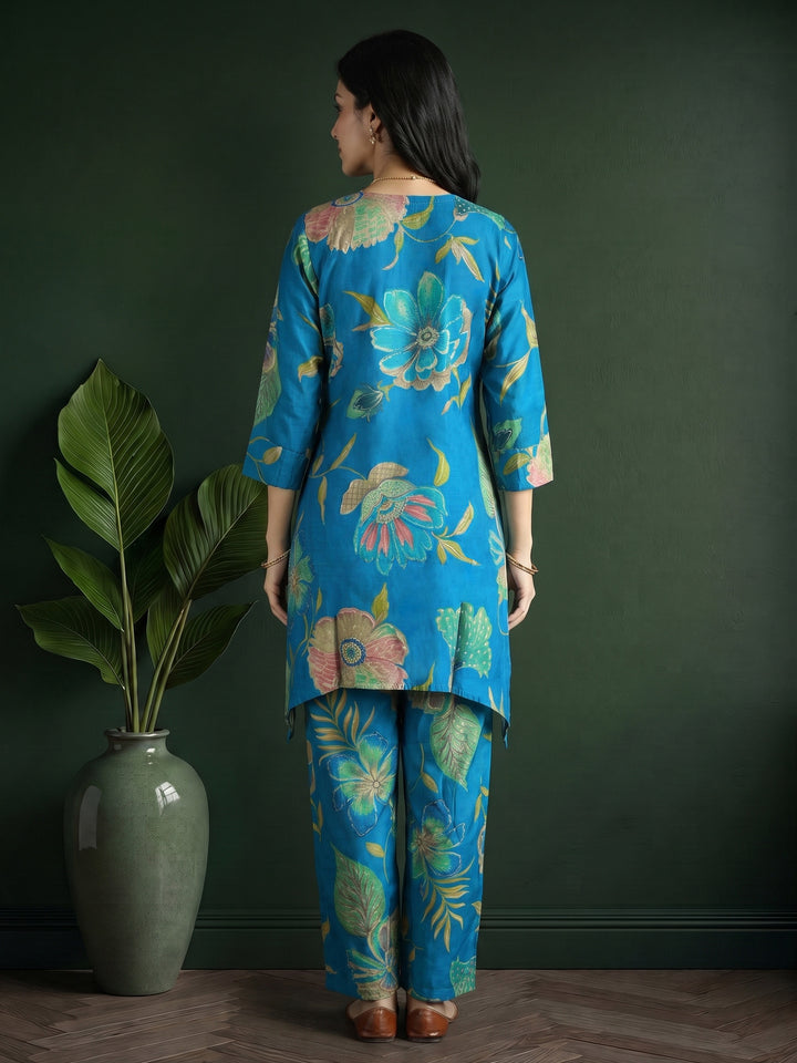 Teal Blue Embroidered Cotton Blend Kurta