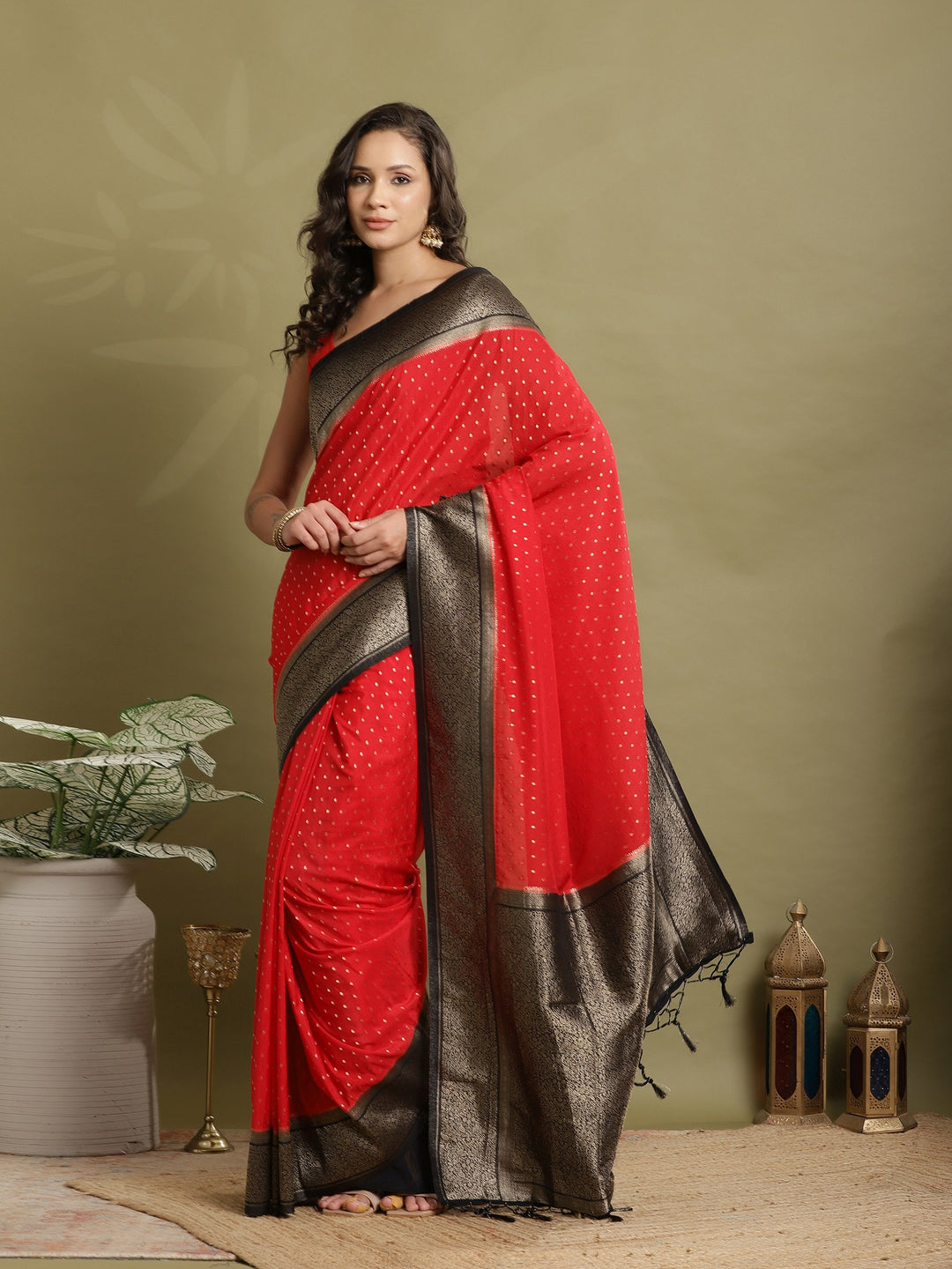 Polka Dot Woven Booti Crepe Saree