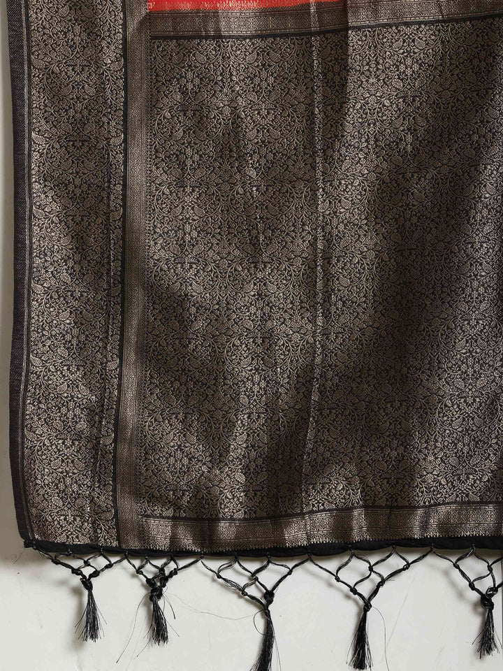 Polka Dot Woven Booti Crepe Saree