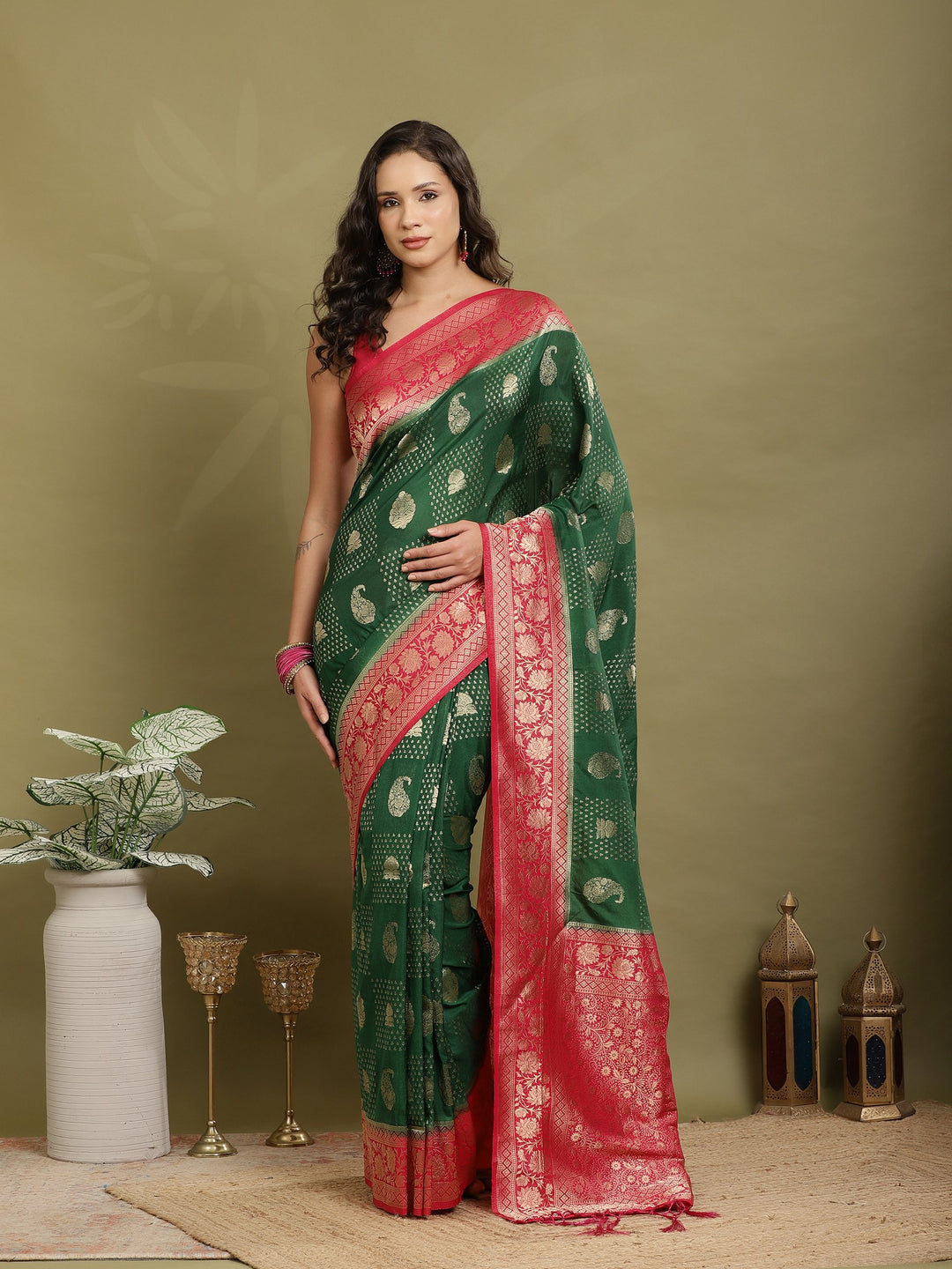 Zari Booti Woven  Crepe Saree