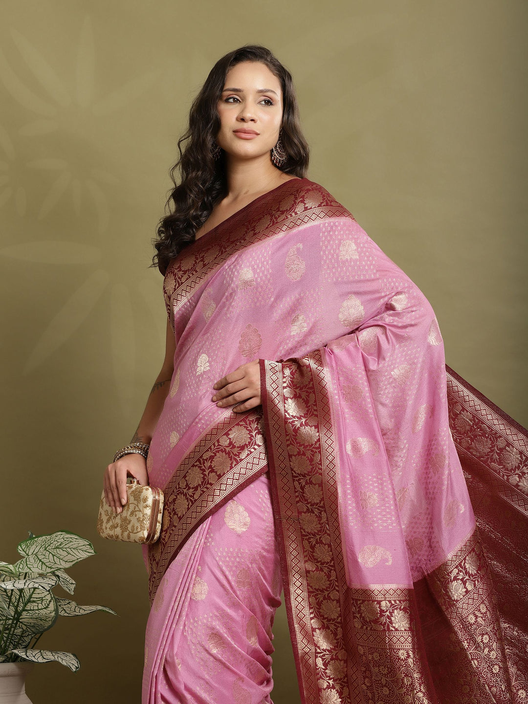 Zari Booti Woven  Crepe Saree