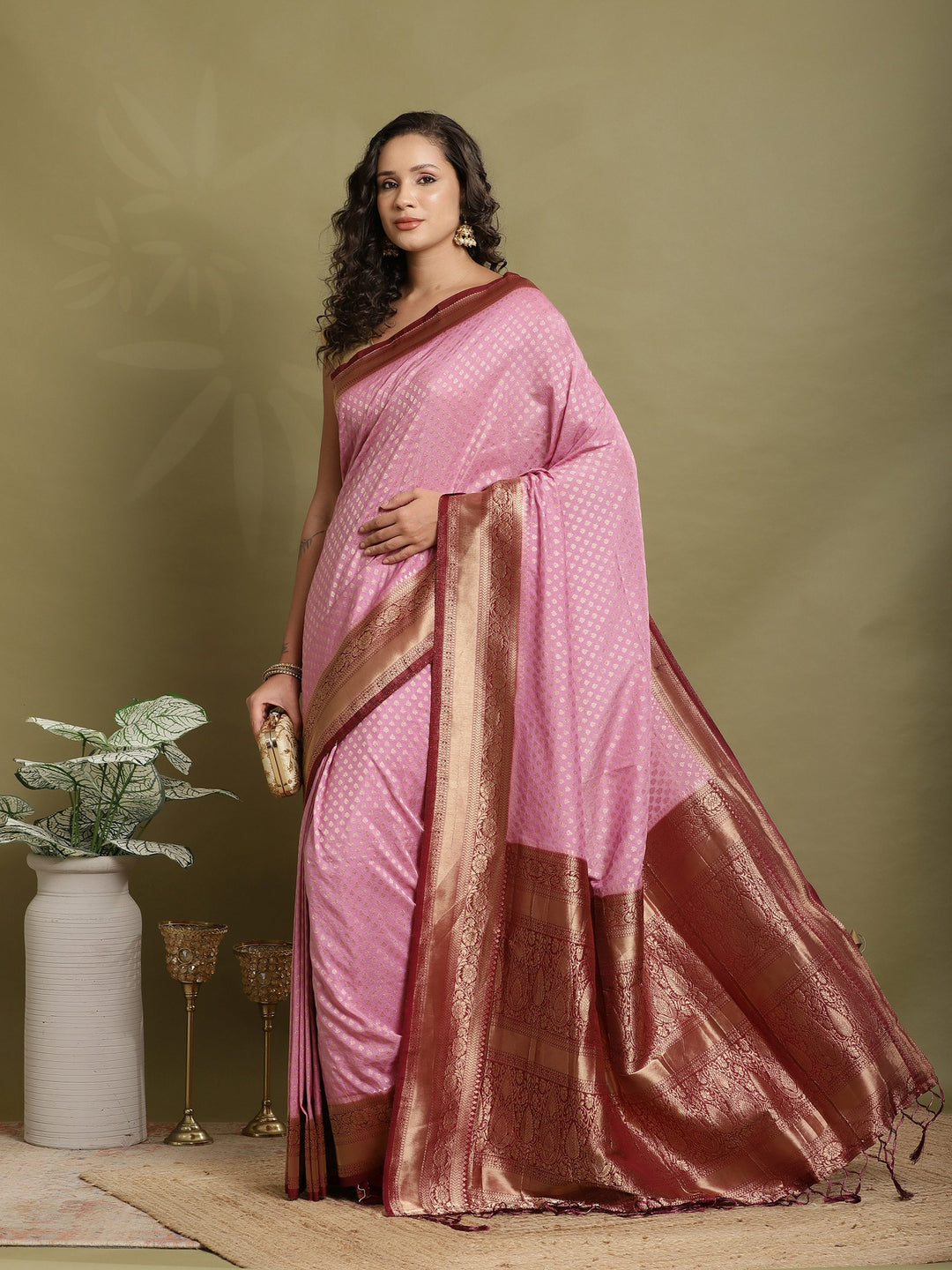 Zari Booti Woven  Crepe Saree