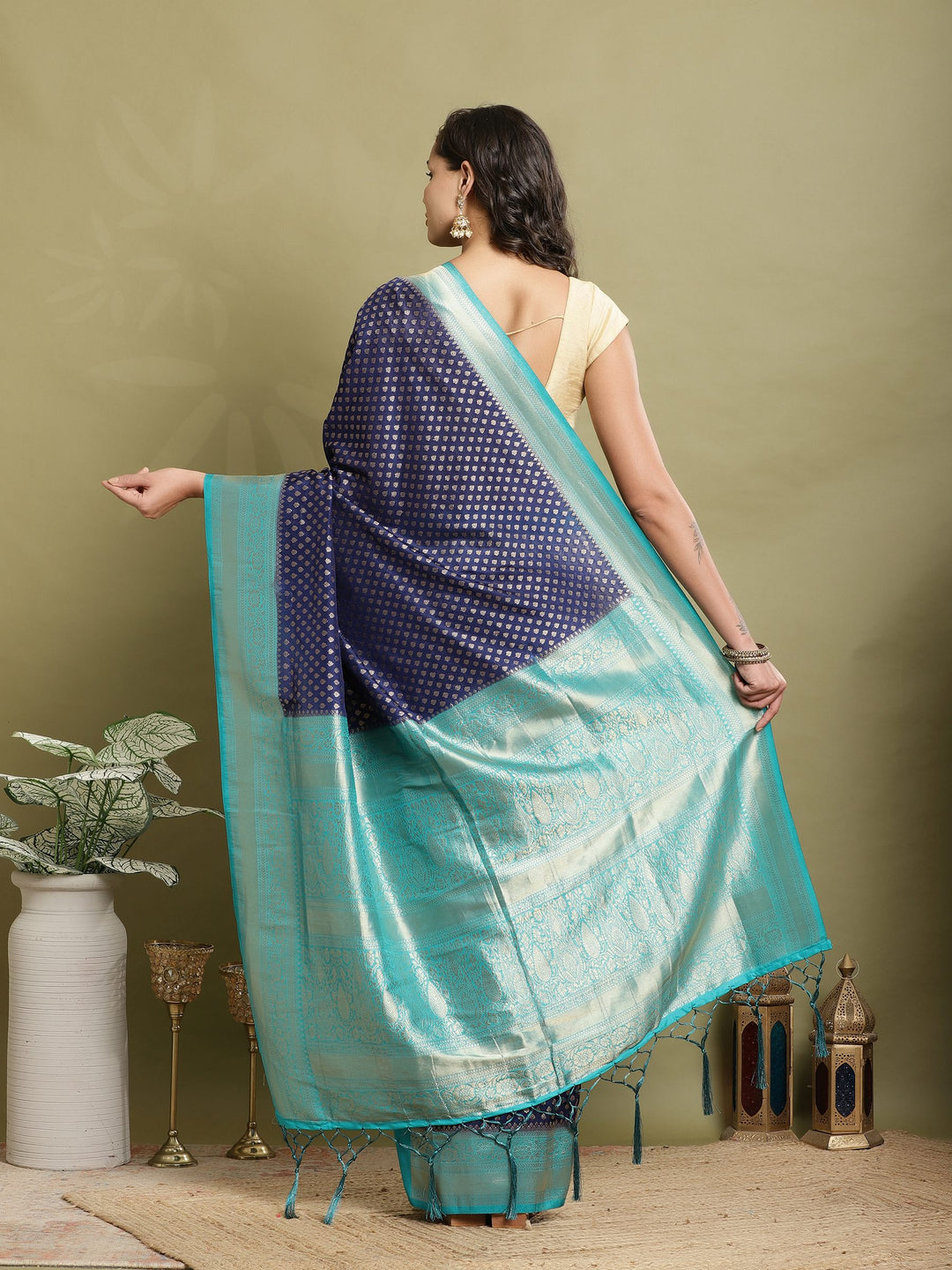 Zari Booti Woven  Crepe Saree