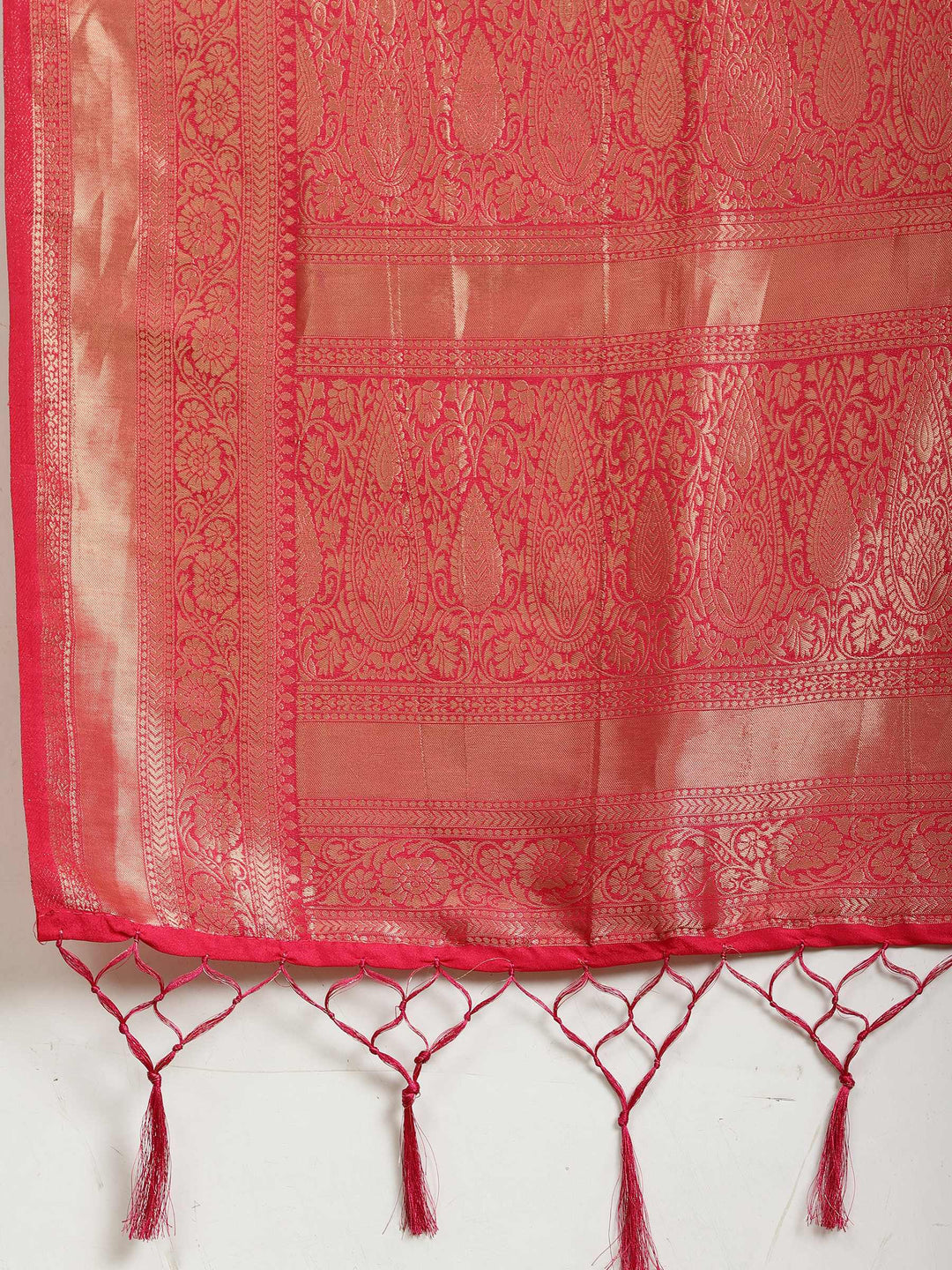Zari Booti Woven  Crepe Saree