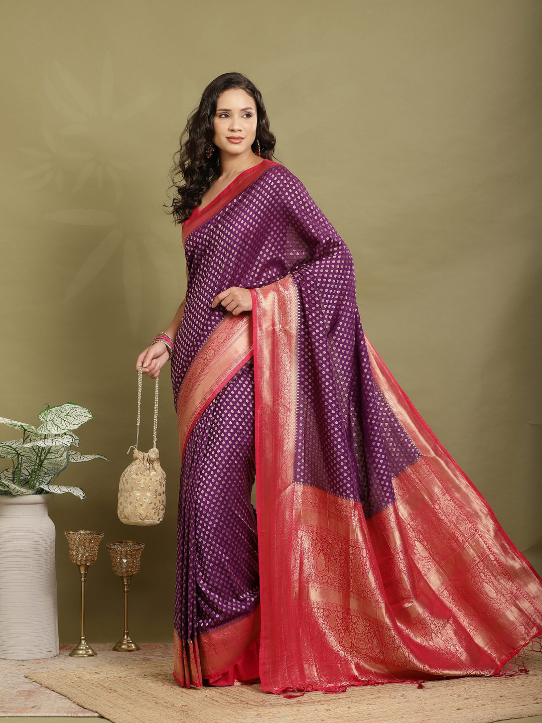 Zari Booti Woven  Crepe Saree