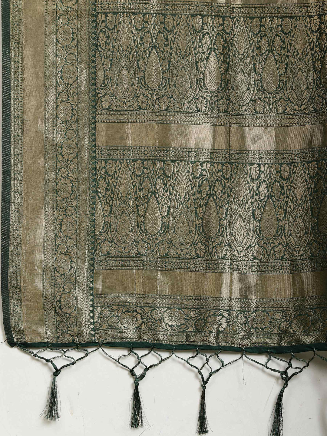 Zari Booti Woven  Crepe Saree