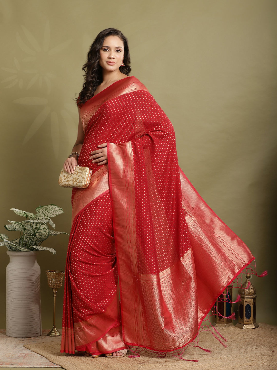 Zari Booti Woven  Crepe Saree
