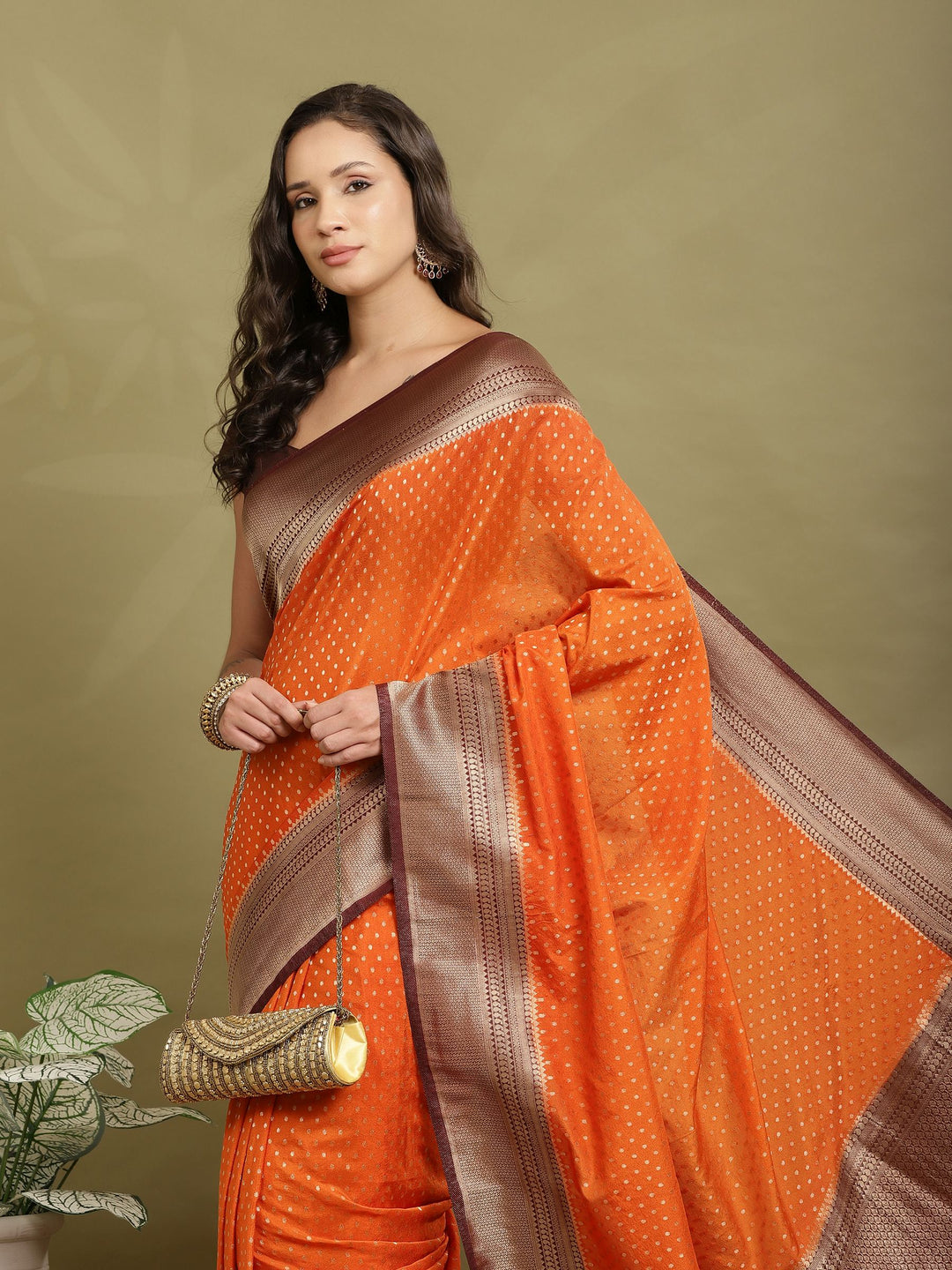 Zari Booti Woven  Crepe Saree