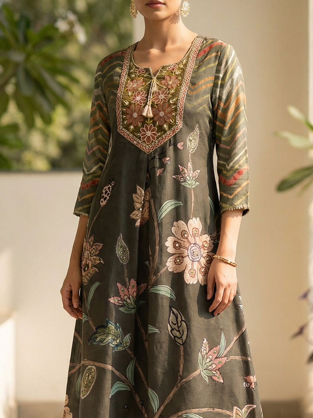 Light Green Crepe Printed Round Neck Kurta Set
