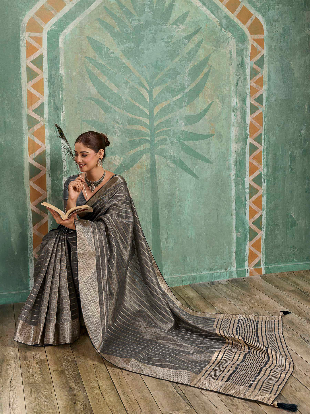 Charcoal Grey Woven Design Cotton Silk Jacquard Saree