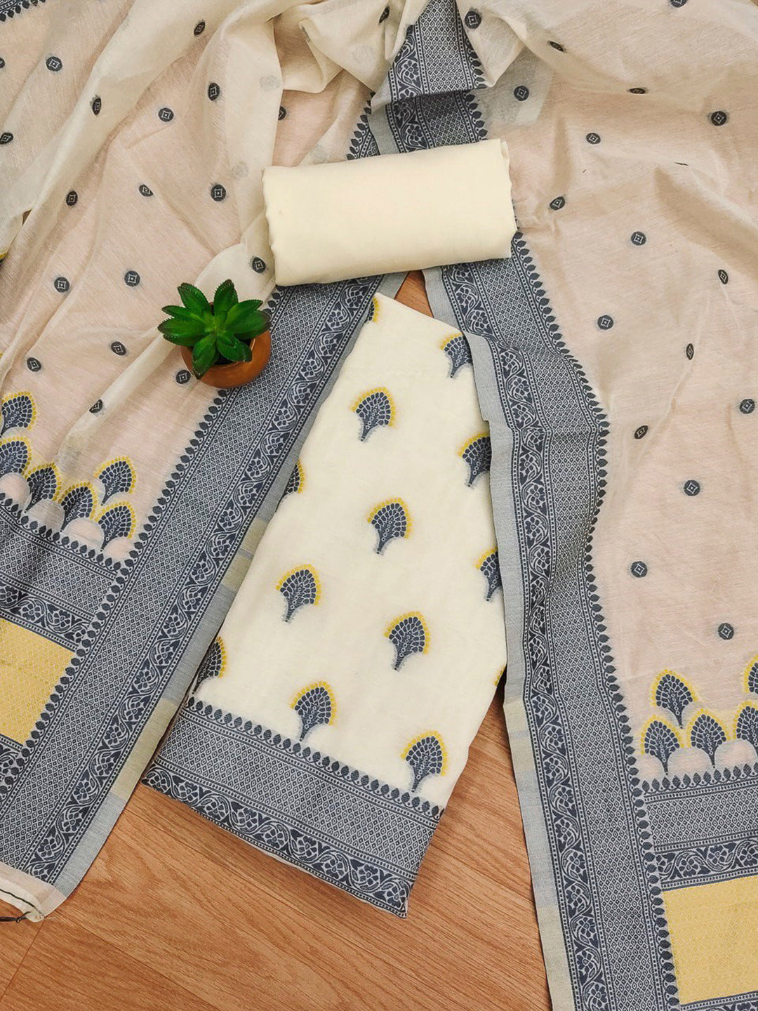 Grey Pure Handloom Banarasi Resham Cotton Woven Design Unstitched Dress Material