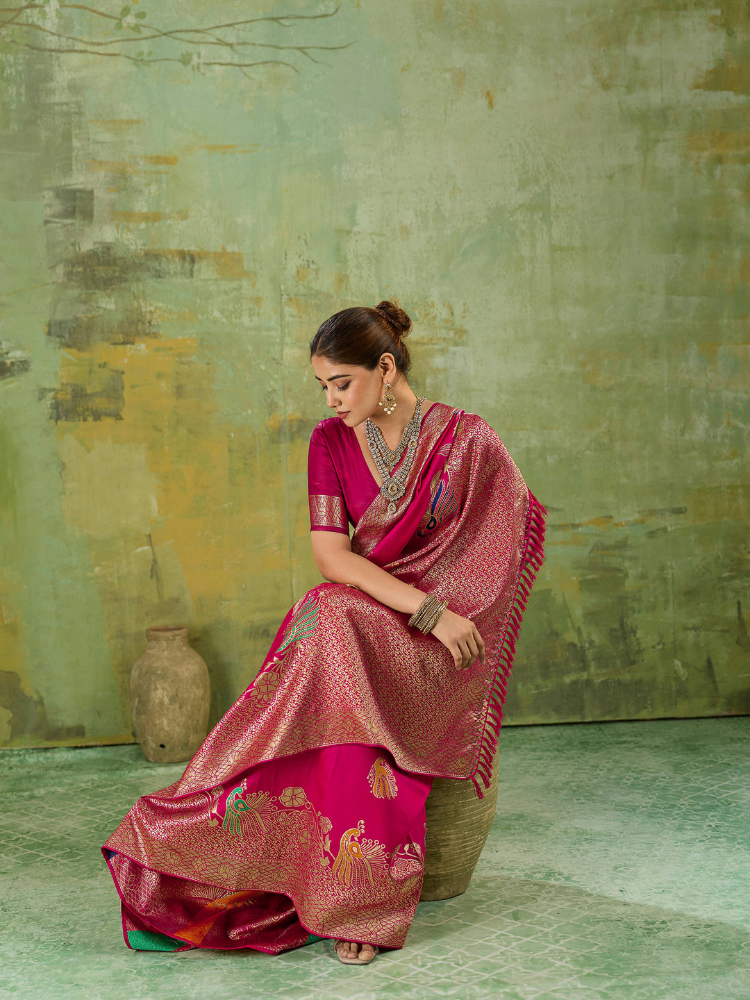 Pink-Lt Art Silk Woven Sarees