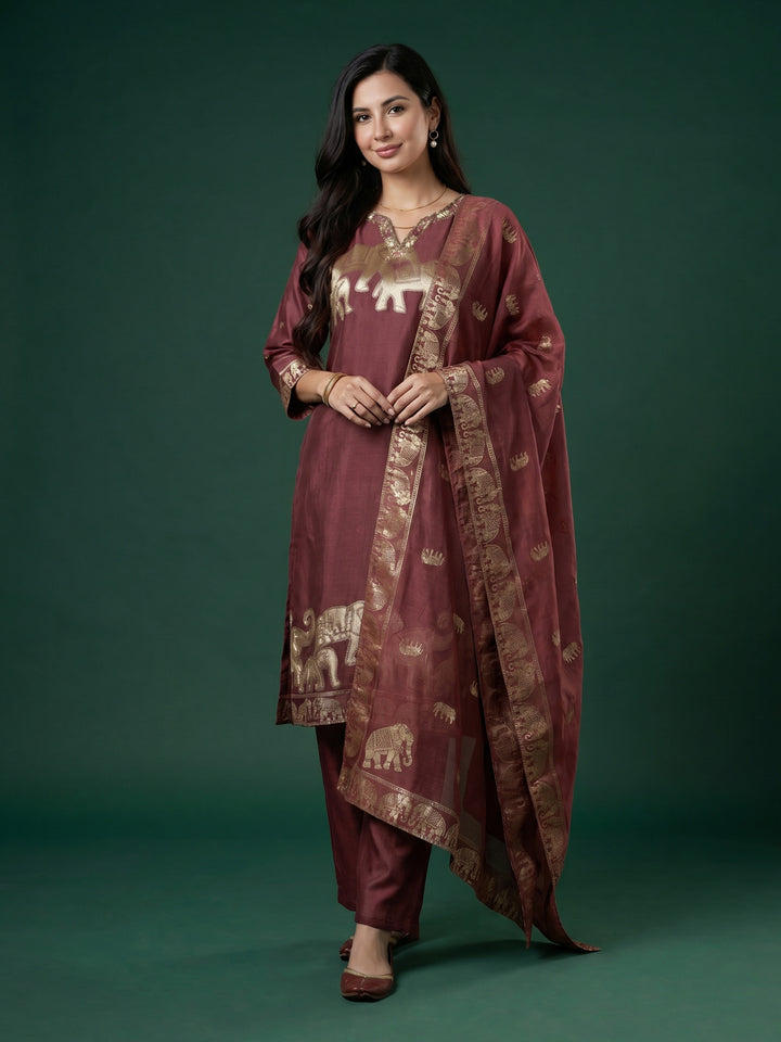 Lavender Embroidered Cotton Blend Round Neck Suit Set