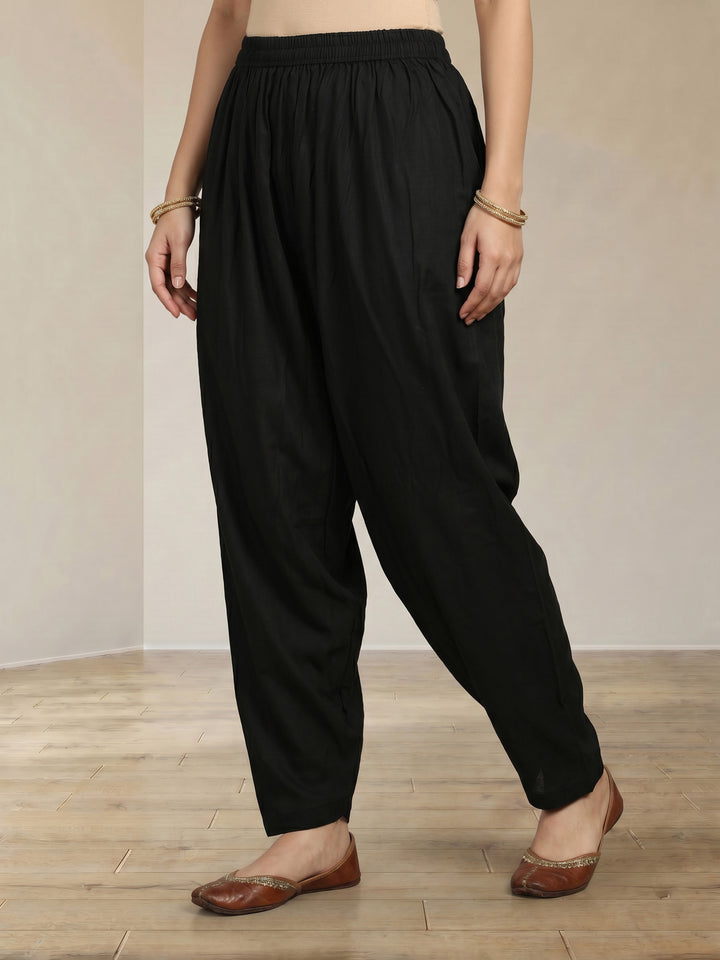 Black Embroidered Cotton Blend Round Neck Suit Set