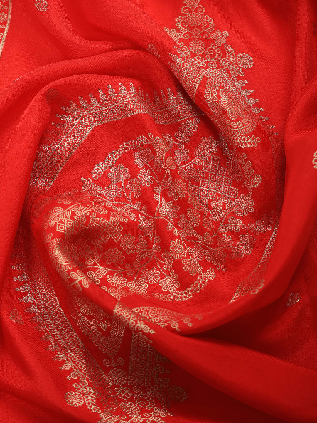 Red Embroidered Art Silk Round Neck Suit Set