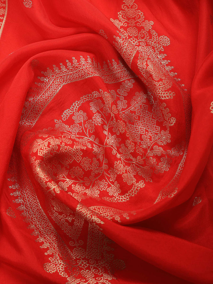 Red Embroidered Art Silk Round Neck Suit Set