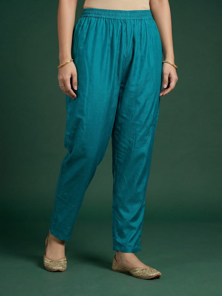 Lake Blue Embroidered Crepe Round Neck Suit Set