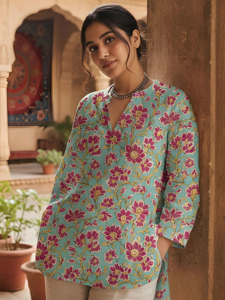 Blue Cotton Blend Printed Kurta