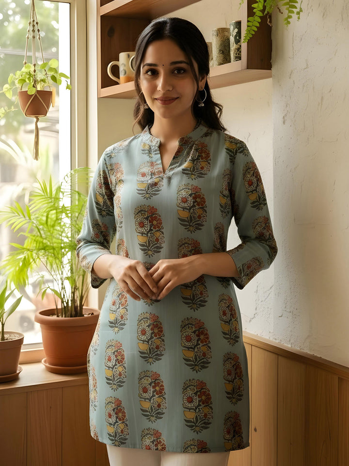 Blue Cotton Blend Printed Kurta
