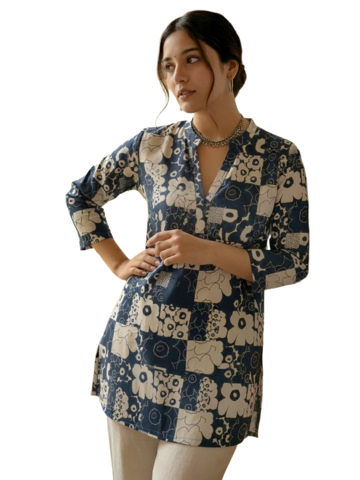 Blue Cotton Blend Printed Kurta