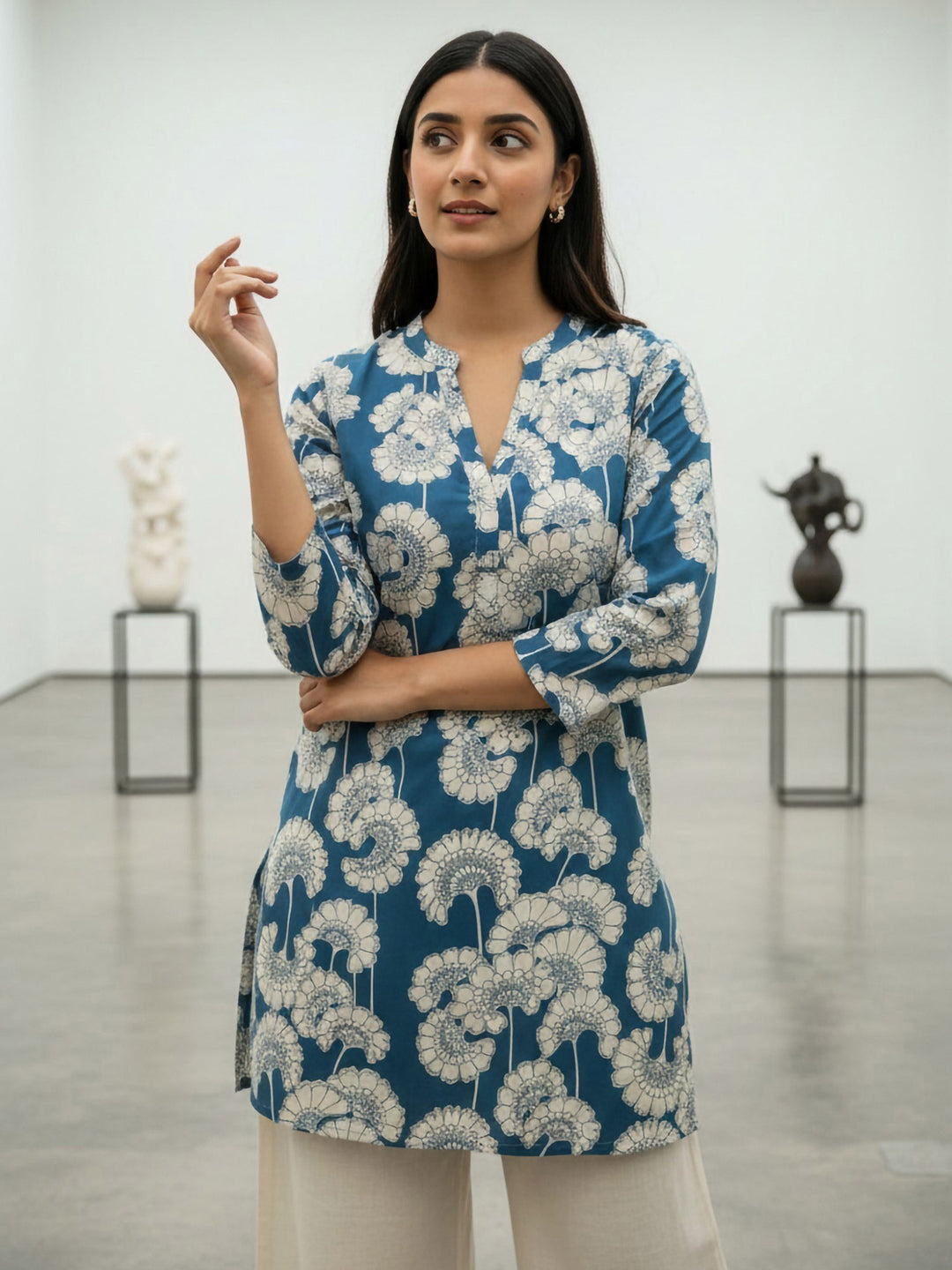 Blue Cotton Blend Printed Kurta